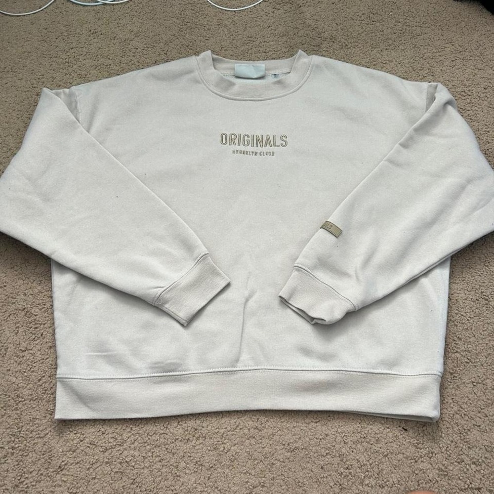 Oversized Cream and white Originals Brooklyn Cloth‎ sweatshirt
